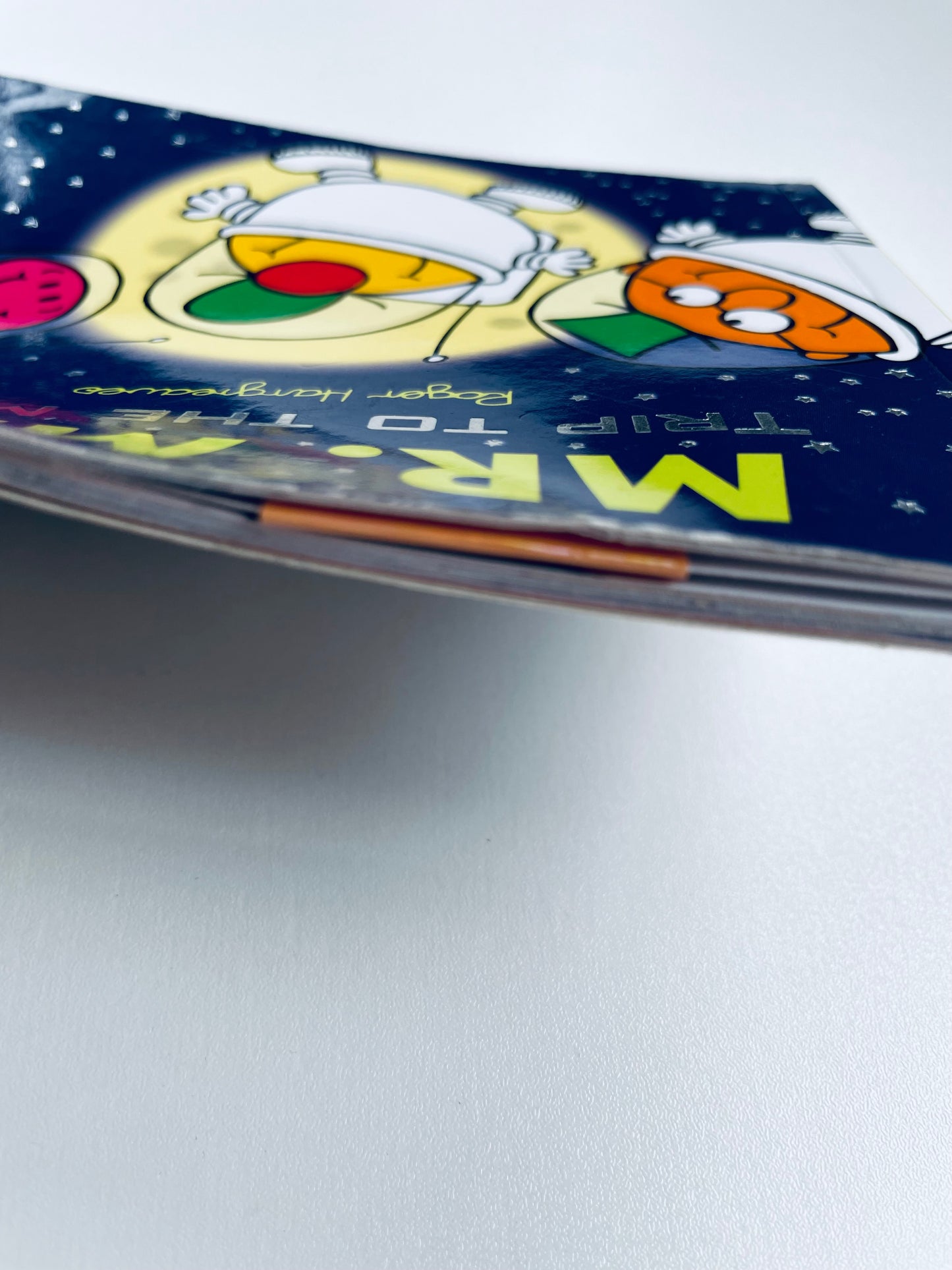 Rainbow Reading Snail, Mini Magnetic Bookmark